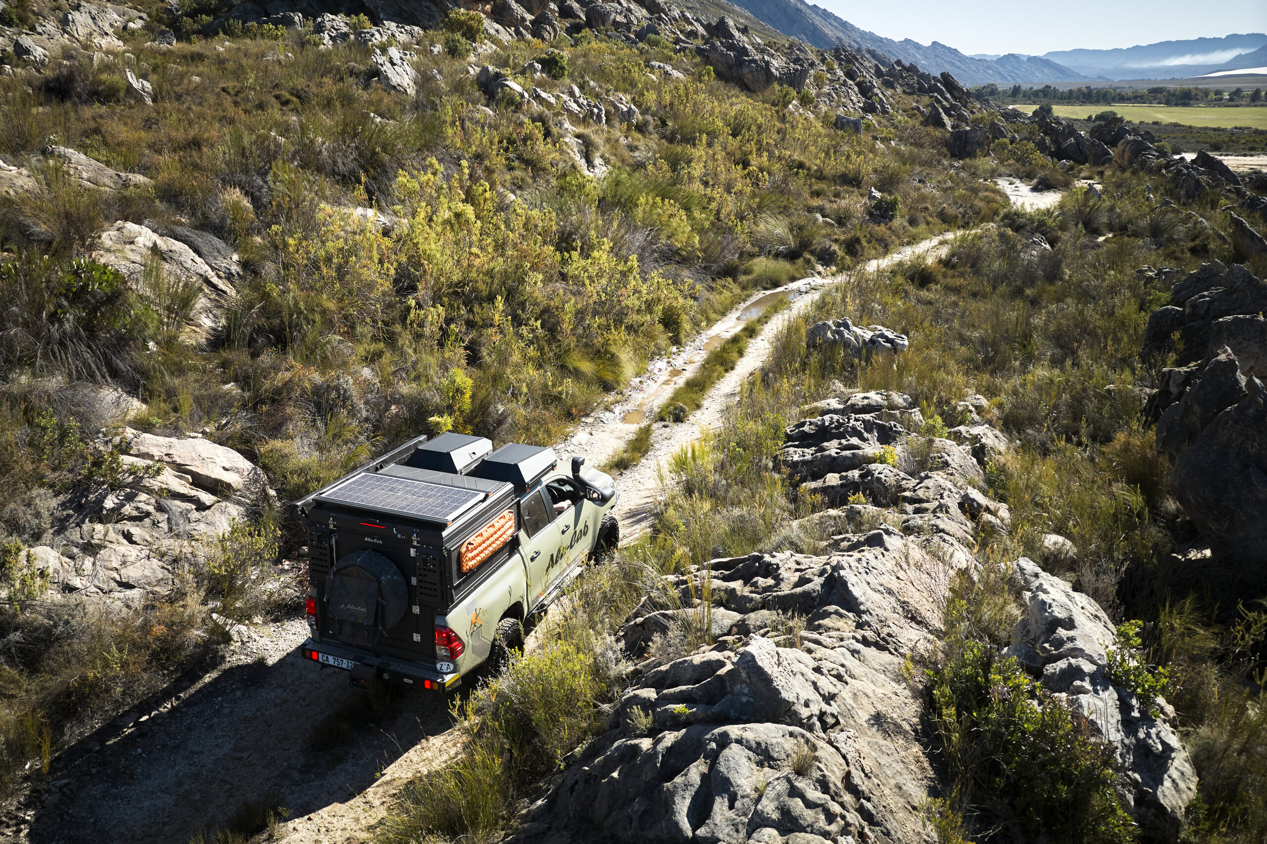  Thinking Outside The Box: The Slimline Roof Box