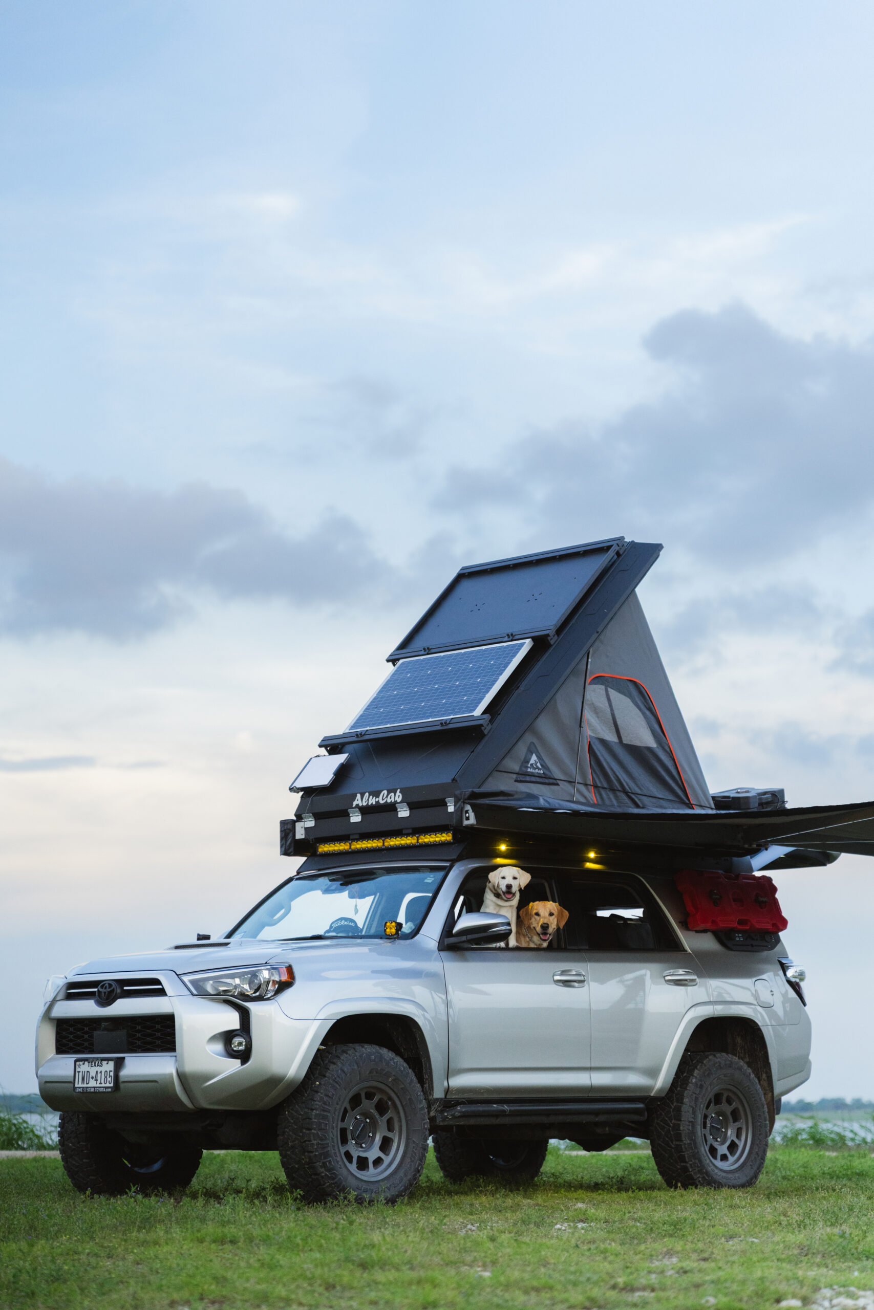  The Man, the Mountain and a Toyota 4Runner Named Saptagiri